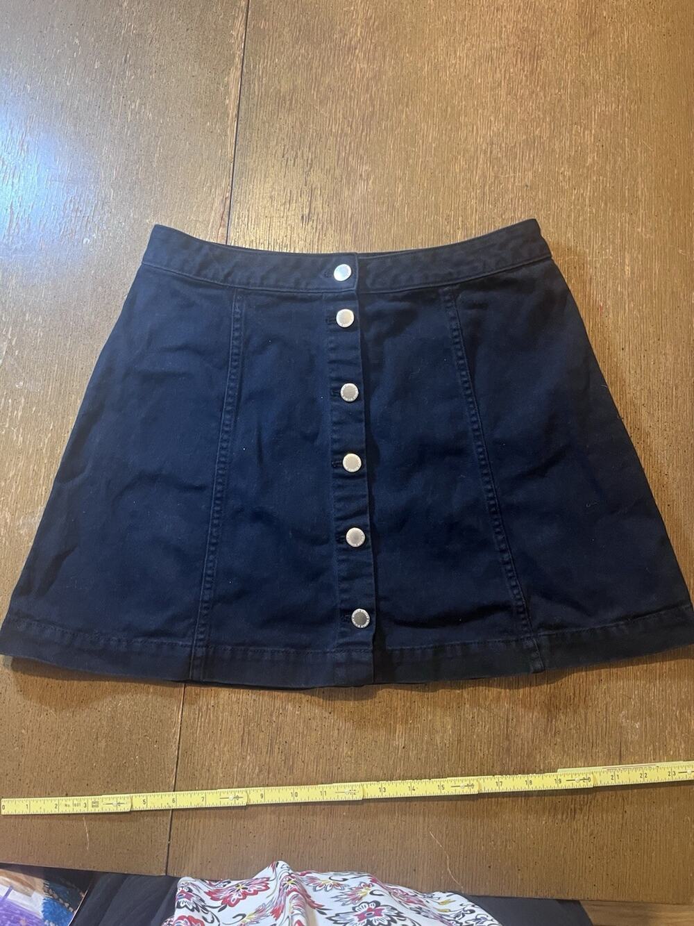 H&M DIVIDED Y2K BLACK DENIM SHORT MINI A-LINE SKIRT SIZE 12 EUR 42